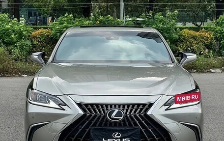 Lexus ES VII, 2021 год, 3 200 000 рублей, 2 фотография