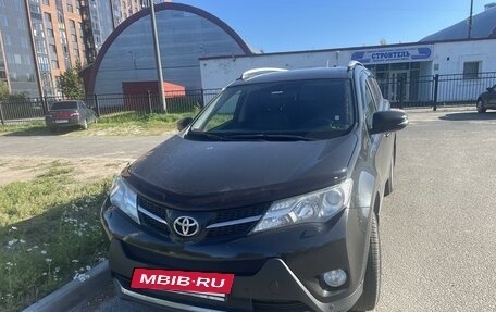 Toyota RAV4, 2014 год, 2 100 000 рублей, 2 фотография