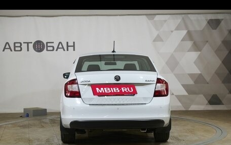 Skoda Rapid I, 2018 год, 1 290 000 рублей, 6 фотография