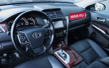 Toyota Camry, 2013 год, 1 699 000 рублей, 5 фотография