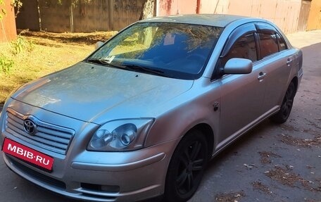 Toyota Avensis III рестайлинг, 2003 год, 499 999 рублей, 1 фотография