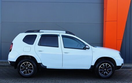 Renault Duster I рестайлинг, 2017 год, 1 849 000 рублей, 3 фотография