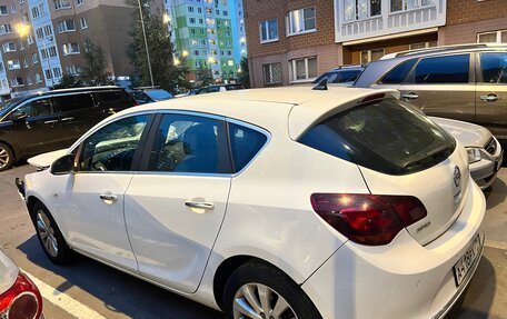 Opel Astra J, 2013 год, 700 000 рублей, 5 фотография