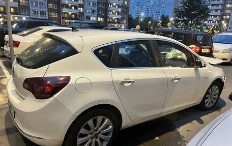 Opel Astra J, 2013 год, 700 000 рублей, 6 фотография