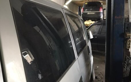 Volkswagen Multivan T4, 2002 год, 350 000 рублей, 7 фотография