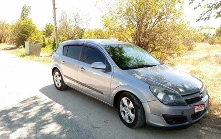 Opel Astra H, 2004 год, 600 000 рублей, 1 фотография