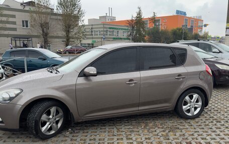 KIA cee'd I рестайлинг, 2012 год, 910 000 рублей, 4 фотография