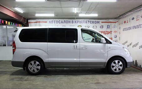 Hyundai Grand Starex Grand Starex I рестайлинг 2, 2009 год, 1 350 000 рублей, 19 фотография