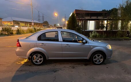 Chevrolet Aveo III, 2008 год, 520 000 рублей, 2 фотография