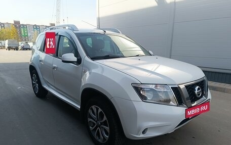 Nissan Terrano III, 2015 год, 1 295 000 рублей, 3 фотография