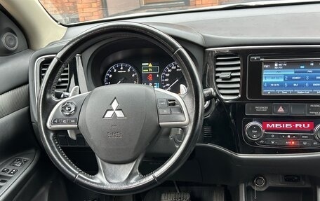 Mitsubishi Outlander III рестайлинг 3, 2014 год, 1 625 000 рублей, 7 фотография