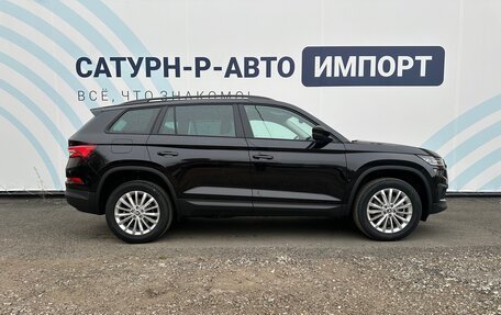 Skoda Kodiaq I, 2024 год, 4 990 000 рублей, 4 фотография