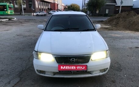 Nissan Sunny B15, 2002 год, 200 000 рублей, 1 фотография