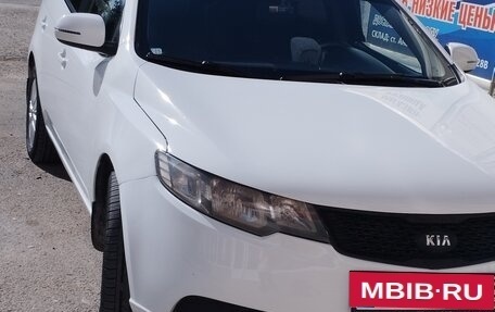 KIA Cerato III, 2013 год, 850 000 рублей, 2 фотография