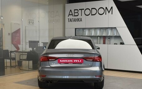 Audi A3, 2018 год, 2 225 000 рублей, 6 фотография