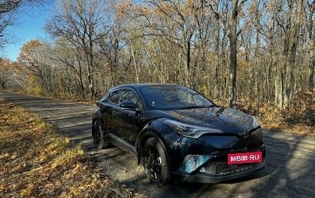 Toyota C-HR I рестайлинг, 2019 год, 2 190 000 рублей, 8 фотография