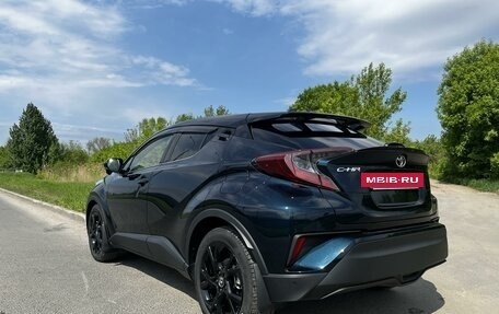 Toyota C-HR I рестайлинг, 2019 год, 2 190 000 рублей, 19 фотография