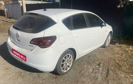 Opel Astra J, 2012 год, 900 000 рублей, 6 фотография