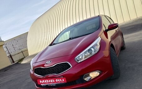 KIA cee'd III, 2013 год, 1 100 000 рублей, 4 фотография