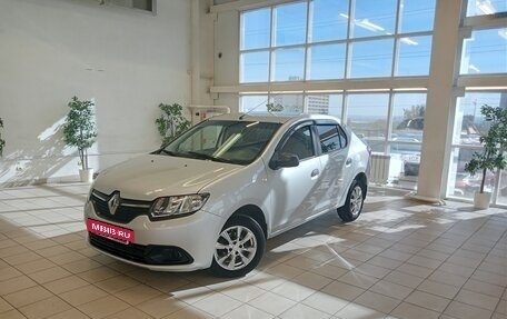 Renault Logan II, 2015 год, 790 000 рублей, 1 фотография