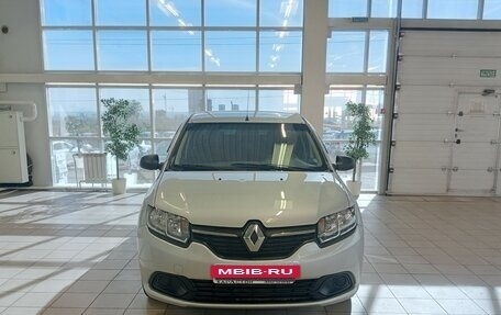 Renault Logan II, 2015 год, 790 000 рублей, 3 фотография