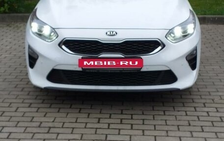 KIA cee'd III, 2021 год, 2 516 000 рублей, 3 фотография