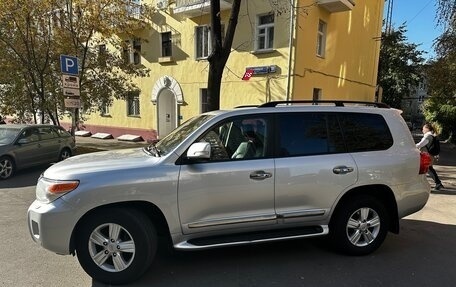 Toyota Land Cruiser 200, 2014 год, 4 490 000 рублей, 3 фотография