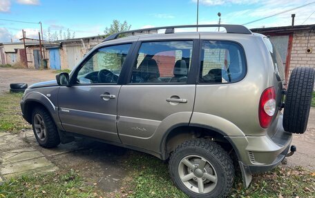 Chevrolet Niva I рестайлинг, 2012 год, 399 999 рублей, 3 фотография