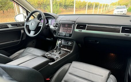 Volkswagen Touareg III, 2016 год, 3 850 000 рублей, 20 фотография