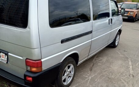 Volkswagen Caravelle T4, 2002 год, 950 000 рублей, 14 фотография