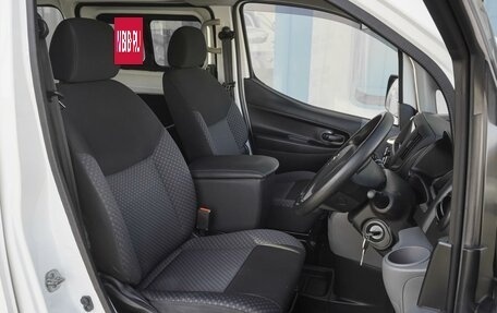 Nissan NV200, 2019 год, 1 899 000 рублей, 10 фотография