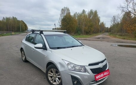 Chevrolet Cruze II, 2013 год, 680 000 рублей, 2 фотография