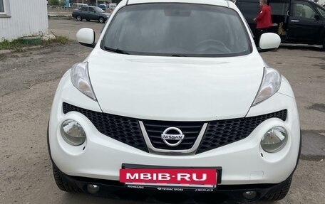 Nissan Juke II, 2011 год, 980 000 рублей, 9 фотография