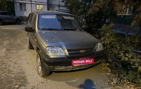 Chevrolet Niva I рестайлинг, 2005 год, 250 000 рублей, 5 фотография