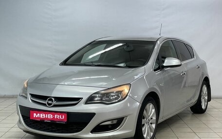 Opel Astra J, 2013 год, 980 000 рублей, 1 фотография