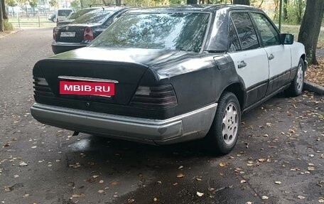 Mercedes-Benz E-Класс, 1993 год, 360 000 рублей, 2 фотография