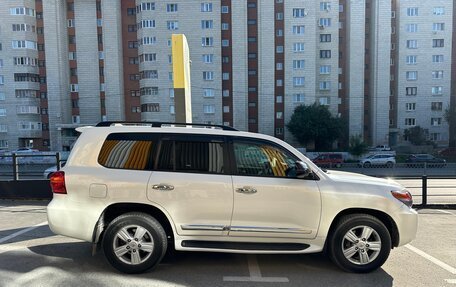 Toyota Land Cruiser 200, 2012 год, 3 990 000 рублей, 6 фотография