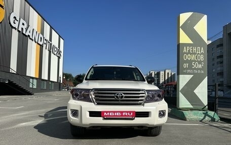 Toyota Land Cruiser 200, 2012 год, 3 990 000 рублей, 9 фотография