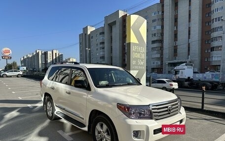 Toyota Land Cruiser 200, 2012 год, 3 990 000 рублей, 7 фотография