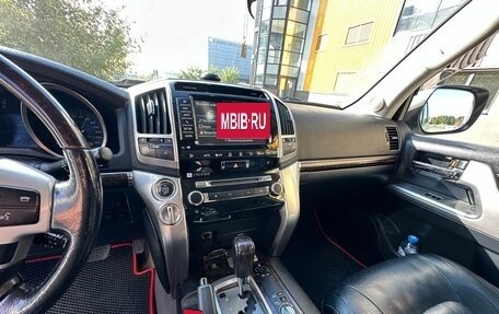 Toyota Land Cruiser 200, 2012 год, 3 990 000 рублей, 13 фотография