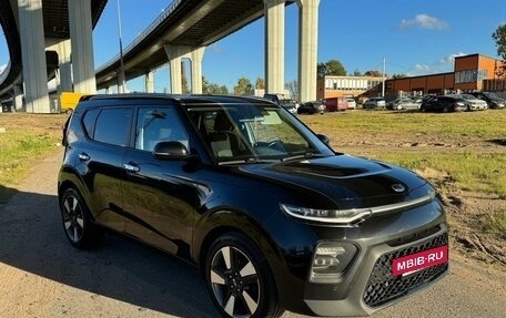 KIA Soul III, 2019 год, 2 000 000 рублей, 18 фотография