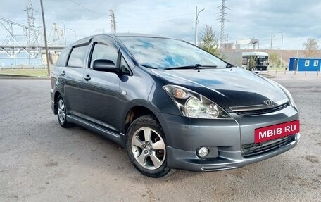 Toyota Wish II, 2004 год, 999 999 рублей, 2 фотография