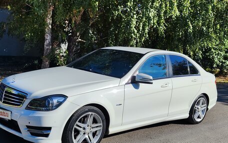 Mercedes-Benz C-Класс, 2011 год, 2 100 000 рублей, 7 фотография