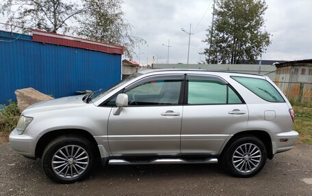 Lexus RX IV рестайлинг, 1999 год, 650 000 рублей, 2 фотография