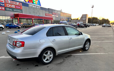 Volkswagen Jetta VI, 2008 год, 850 000 рублей, 3 фотография