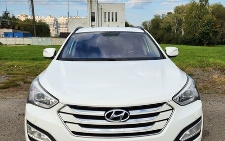 Hyundai Santa Fe III рестайлинг, 2013 год, 1 850 000 рублей, 2 фотография