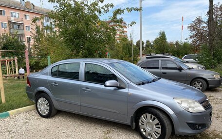 Opel Astra H, 2008 год, 700 000 рублей, 1 фотография