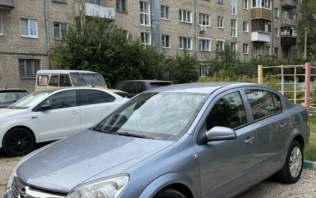 Opel Astra H, 2008 год, 700 000 рублей, 4 фотография