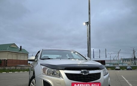 Chevrolet Cruze II, 2013 год, 850 000 рублей, 3 фотография