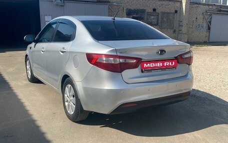 KIA Rio III рестайлинг, 2012 год, 648 000 рублей, 2 фотография